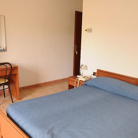 Hotel La Quiete Trecchina Bagian luar foto